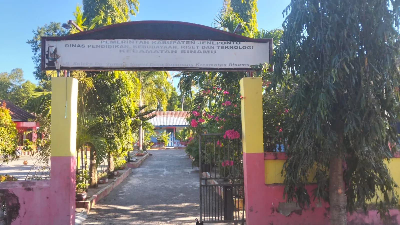 SDN 28 Binamu
