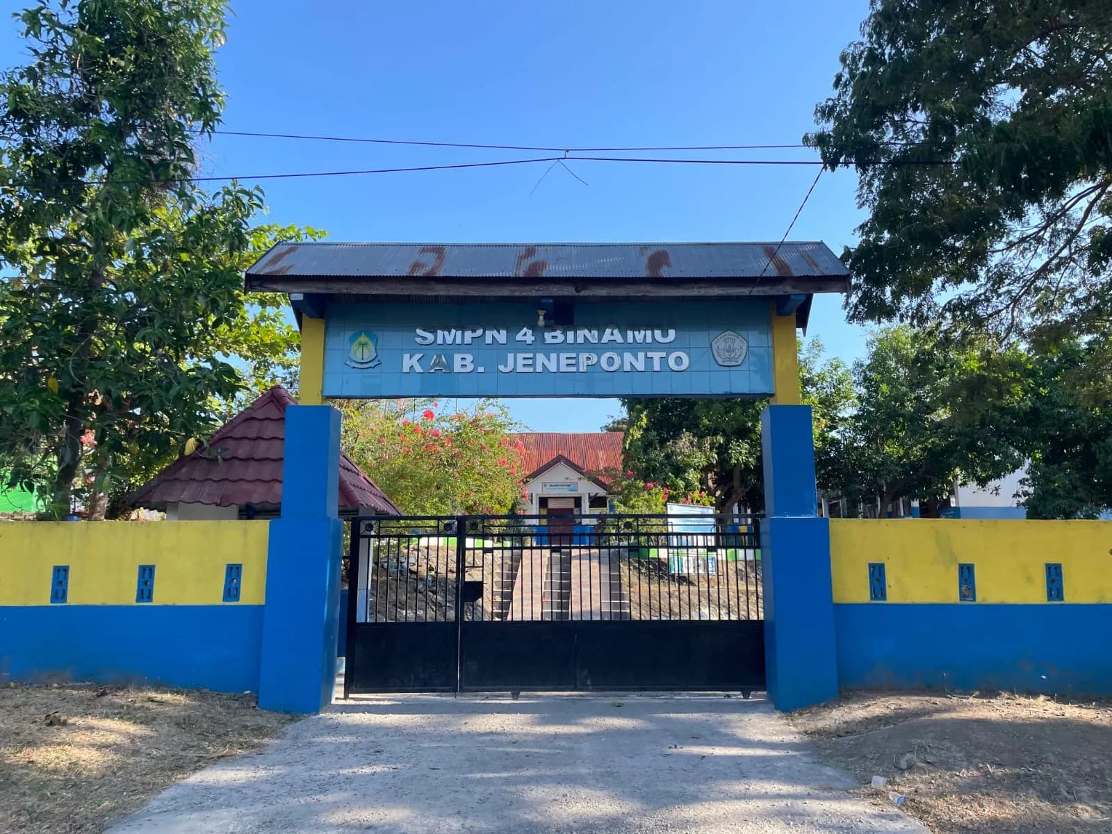 SMPN 4 Binamu