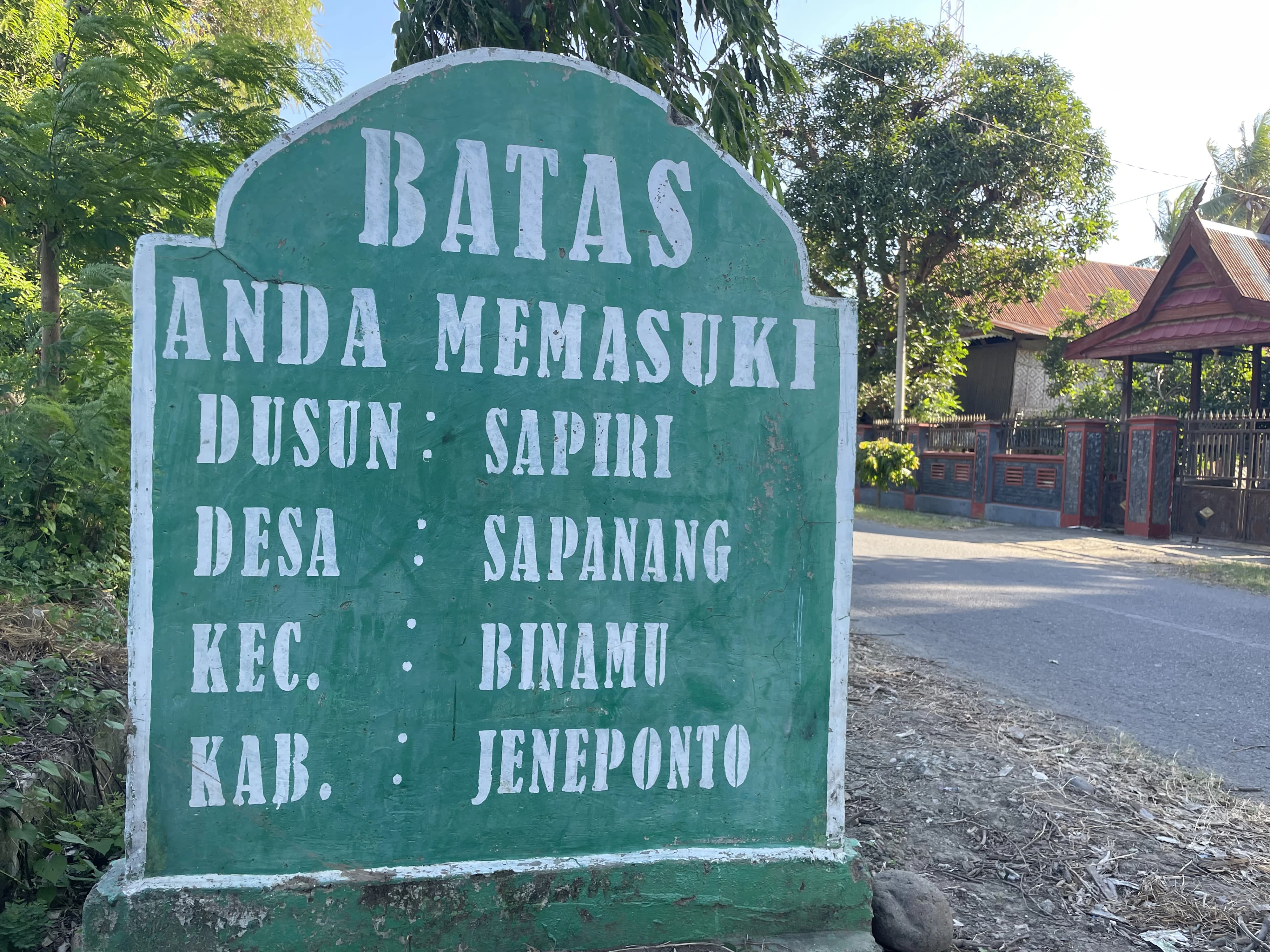 Batas Dusun Sapiri